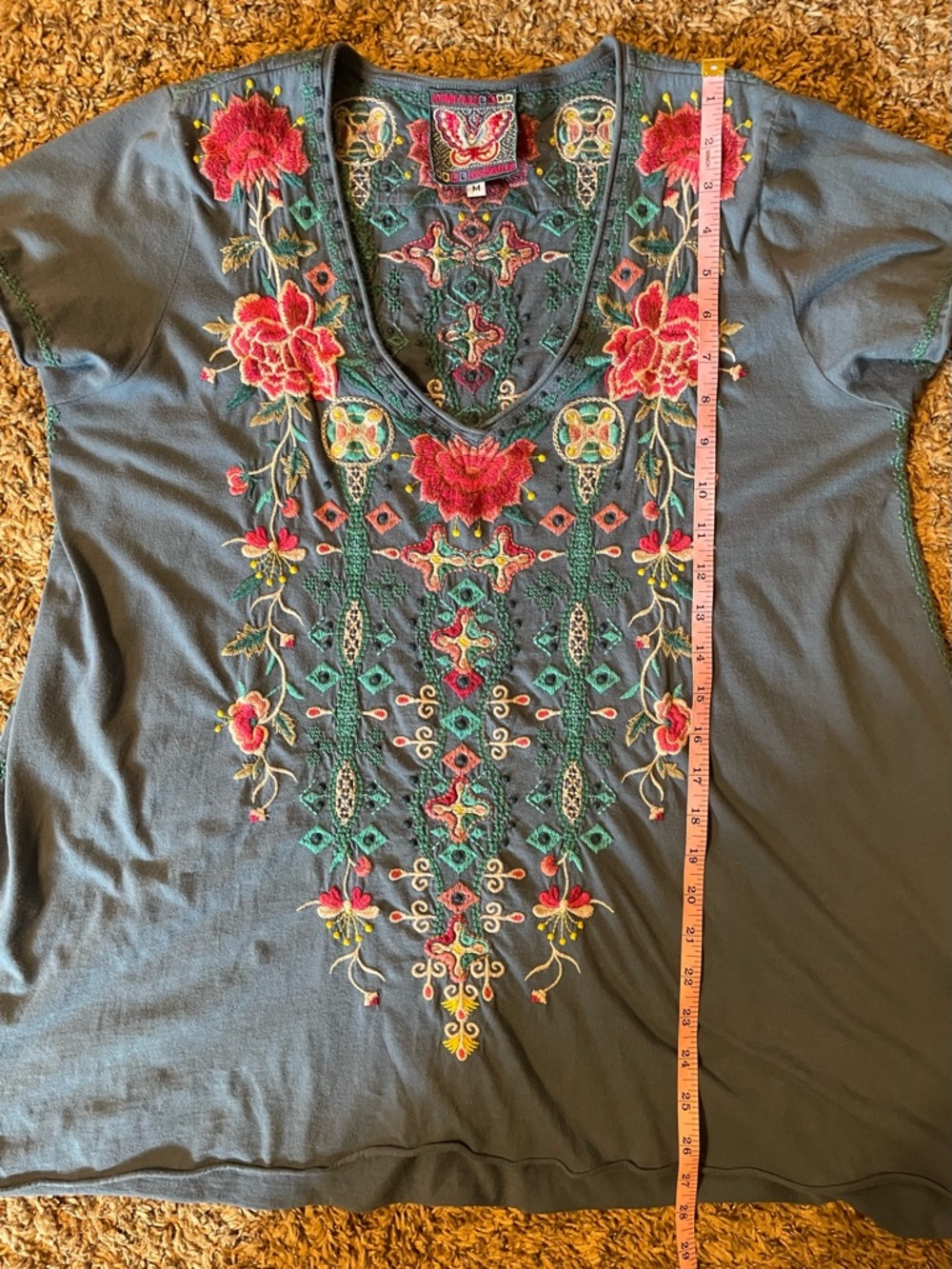 Johnny Was JW Los Angeles Womens Medium Blue Embroidered Boho Hippie Tunic Top - Picture 9 of 9
